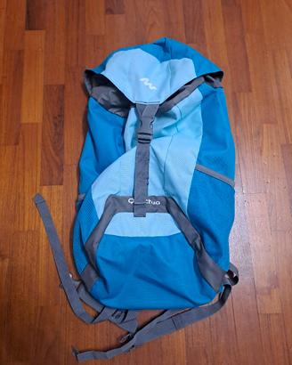 zaino trekking Quechua