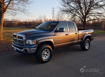 DODGE RAM 2500 - 5.9 CUMMINS 2004