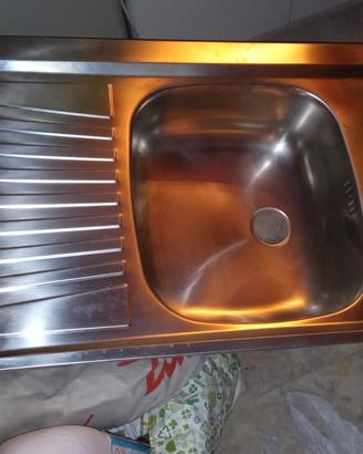 Lavabo colore inox