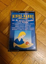 Musicassetta: Ninne nanne celebri per far dormire 