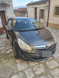 Macchina auto benzina Opel Corsa 1.2 85 cv 2012