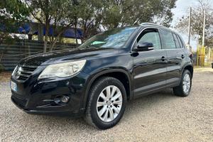 Volkswagen Tiguan 2.0 TDI DPF 4MOTION Sport & Styl