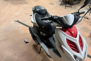 scooter yamaha aerox 50 R