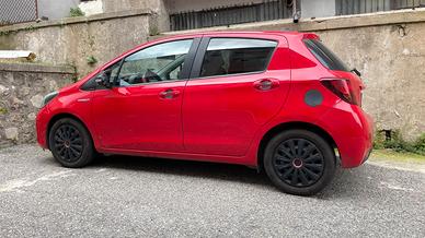 Toyota Yaris Hybrid 2015 XP13