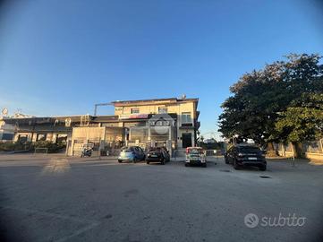 NEGOZIO A MUGNANO DI NAPOLI