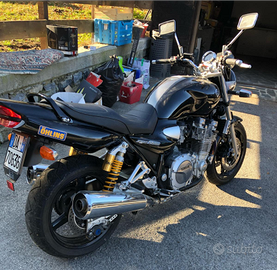Yamaha XJR 1300