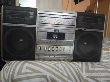 Radio ITT Touring 220