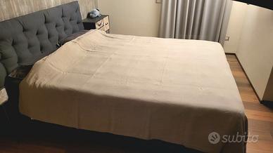 Parure copripiumino matrimoniale mai usata
