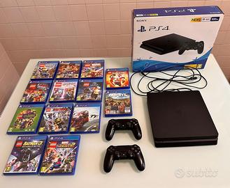 Play Station 4 completa di giochi