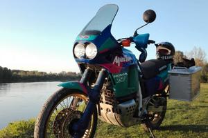 Honda Africa Twin 750 RD04