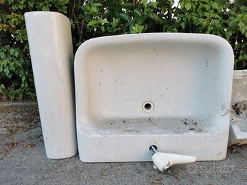 LAVANDINO CON COLONNA SERIE CONCA