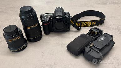 Nikon D700 fx + Battery Grip & 24-70 2.8 & 20 1.8
