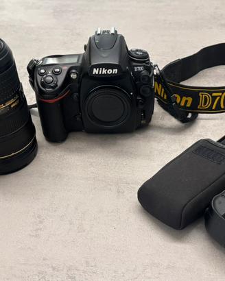 Nikon D700 fx + Battery Grip & 24-70 2.8 & 20 1.8