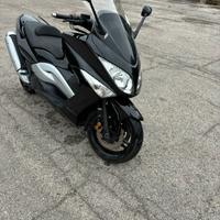 Yamaha Tmax 500