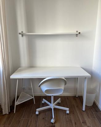 Ufficio IKEA - Scrivania Sedia Mensola