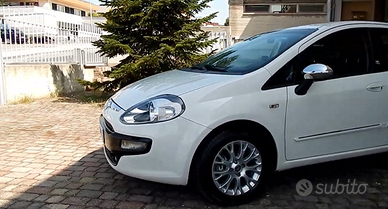FIAT PUNTO EVO 1.6 MJT - Gancio traino