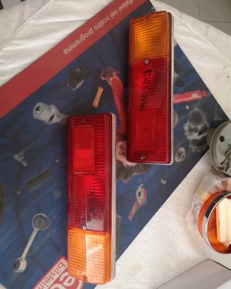 Fanali posteriori fiat 124 special