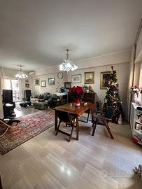 Appartamento zona tribunale con terrazzo a livello