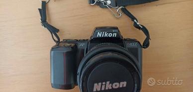 Macchina fotografica Nikon N6006