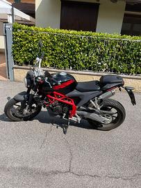 moto SWM VAREZ 125cc