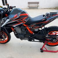 Ktm Duke 890 r