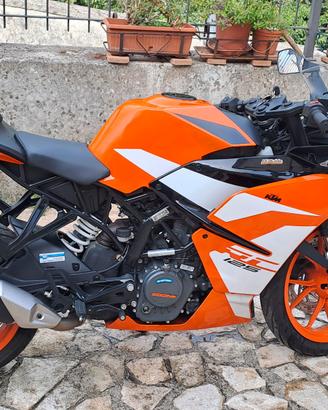 Motocicletta KTM RC 125. PREZZO TRATTABILE