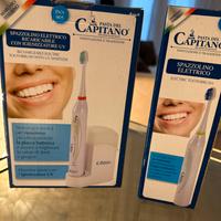 SPAZZOLINO ELETTRICO CON IGIENIZZATORE UV