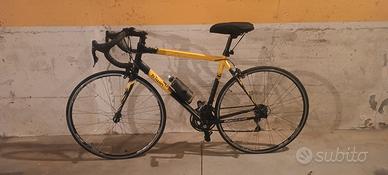 BICICLETTA DA CORSA DECATHLON TG . M