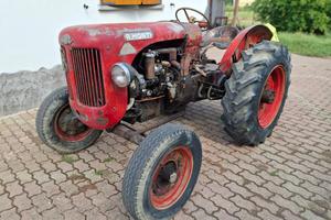 trattore d'epoca monti P3 