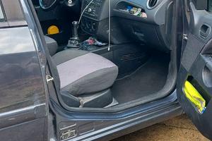 Auto usata Ford fieata diesel 1400