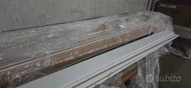 Battiscopa bianco MDF con  passacavo Leroy Merlin 