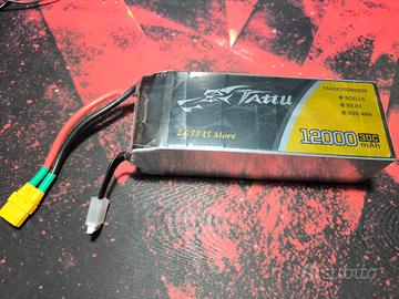 Lipo Tattu 12000 mah 30C 6S