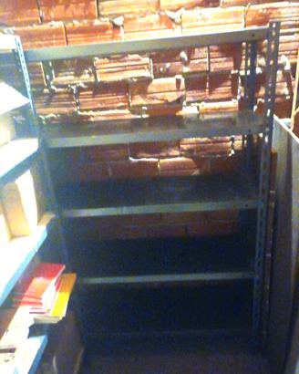 2 scaffali in ferro