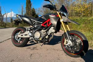 Aprilia Dorsoduro 750 Factory