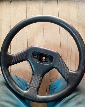 volante Peugeot 205 gti