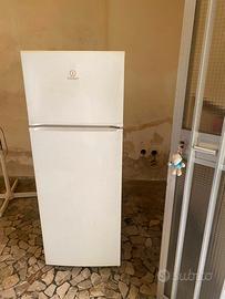 Frigorifero Indesit Doppia Porta - Bianco
