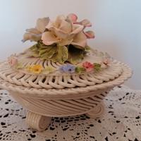 Porcellana CapodimonteTraforata Intrecciata