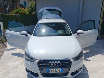 Audi A1 SPB 1.6 TDI 116 CV S tronic Admired