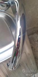 lavabo acciaio con rubinetto e scarico 