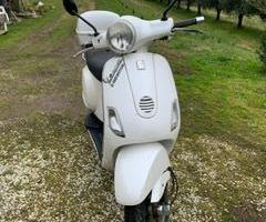 VESPA LX 150