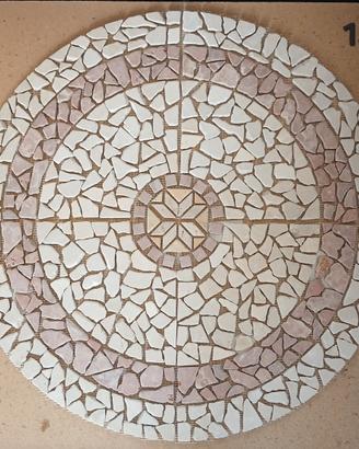 mosaico rosone in marmo anticato 