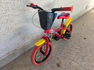Bicicletta Gormiti usata 2 anni, gomme 14 pollici