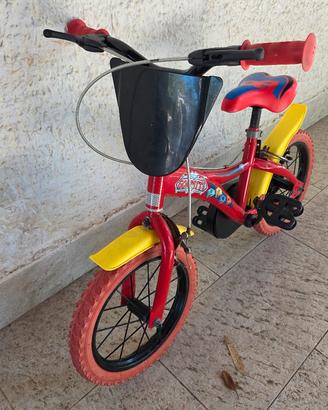 Bicicletta Gormiti usata 2 anni, gomme 14 pollici