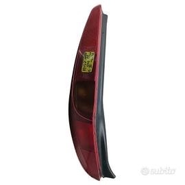 STOP FANALE POSTERIORE SINISTRO FIAT Punto Berlina