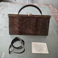 Borsa a mano vintage in pelle di serpente. 
