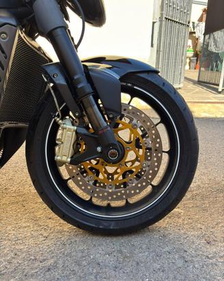 MV AGUSTA BRUTALE 910r seie limitata WALLY POWER