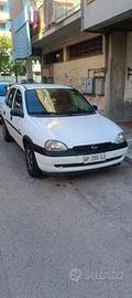Opel corsa 1997