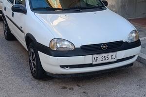 Opel corsa 1997