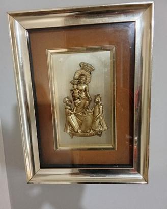 Quadro in basso rilievo  della madonna  di Pompei 