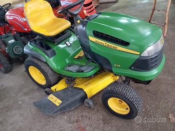 trattorino tagliaerba John Deere x140